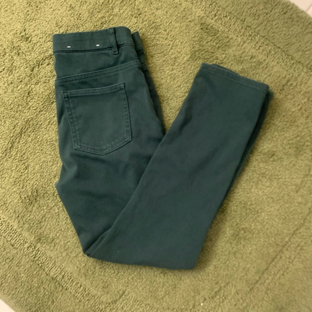 UNIQLO Capris skinny pants.